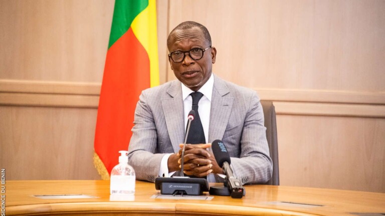 Bénin: plusieurs anciens ministres de Patrice Talon promus dans l’Ordre national